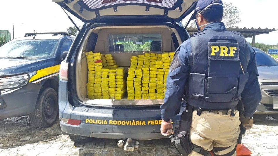 Foto Apreensão de droga 4