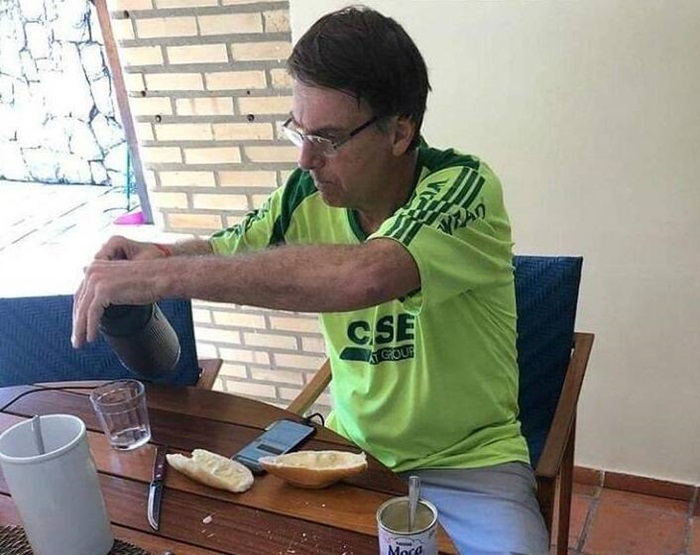 bolsonaro leite condensado