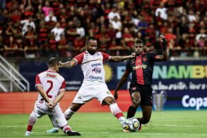 Juazeirense sofre derrota em Recife e está fora da Copa do Nordeste