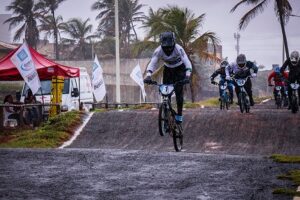 Delegação baiana de BMX viaja para Copa Brasil em Brasília com apoio da Sudesb