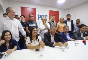 Lupi diz que saída de Débora Régis do PDT não foi “ética” e espera apoio de ACM Neto a Félix para o Senado em 2026