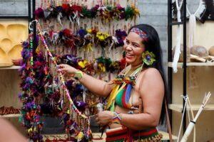 Celebrando as etnias indígenas, artesanato ancestral é destaque na Feira da Bahia, até domingo (28)