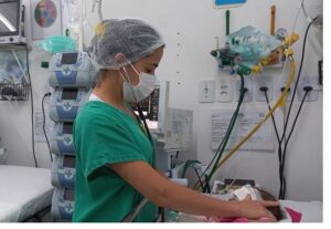 Enfermagem Uma Paixão: “É um desafio trabalhar numa urgência, ainda por cima, pediátrica, ” diz enfermeira do Hospital Dom Malan em Petrolina