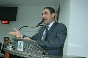 Allan Jones apresenta projeto que proibe contratação de condenado pela Lei Maria da Penha