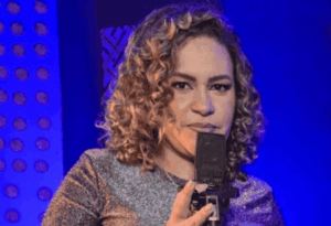 Cantora juazeirense se prepara para lançar carreira solo no sertanejo