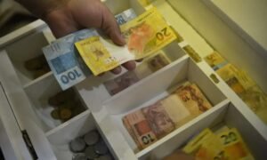 Governo lançará renegociação de dívidas do MEI com 70% de desconto, diz procuradora