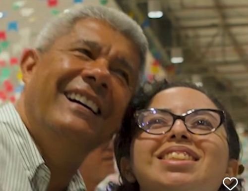 Jerônimo visita nova rodoviária de Salvador e acompanha movimento de passageiros no São João