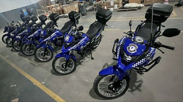 Prefeitura de Juazeiro entrega sete motocicletas durante aniversário da Guarda Civil Municipal