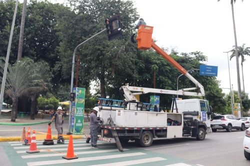 Prefeitura de Senhor do Bonfim realiza manutenção dos semáforos e reforça alerta no trânsito