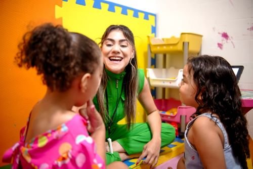 Inclusão: Gestão Anisio Viana transforma vidas em Casa Nova com mais de 600 atendimentos e 10 especialidades no TEAcolhe