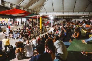 Primeiro dia do Festival Juá Literária reúne mais de 5,5 mil estudantes em Juazeiro e programação diversificada