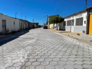 Projua: Obras de pavimentação avançam no bairro Itaberaba e moradores já comemoram os primeiros resultados da transformação