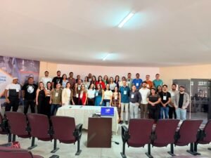 Fiscais e inspetores sanitários participam de seminário sobre boas práticas em serviços de saúde em Petrolina