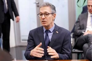 Patrimônio declarado por Zema ao TSE cresce R$ 49 milhões desde 2022