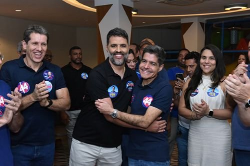 Prefeito de Aurelino Leal rompe com Jerônimo e declara apoio a ACM Neto