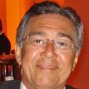 Congresso entre barganhas e escândalos