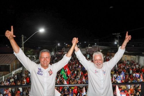 Bahia precisa eleger senadores que “remem pra frente” junto com Lula, diz Rui Costa