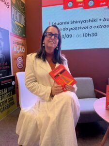 Educadora financeira de Petrolina é destaque na Bienal de São Paulo