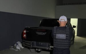 Polícia Civil recupera em Petrolina caminhonete furtada em Juazeiro
