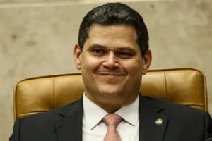 União Brasil e PP anunciam apoio à reeleição de Alcolumbre para presidência do Senado